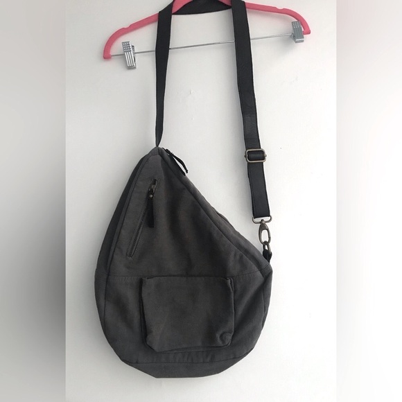 Free People Handbags - 🔥Free People Garbo Canvas Sling in Charcoal 🔥